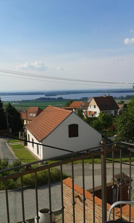 Pod Palavou Horni Vestonice